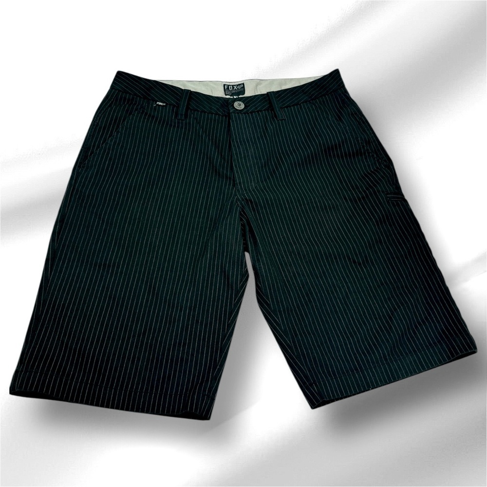 FOX Men's Black With White Pinstriped Walking Shorts